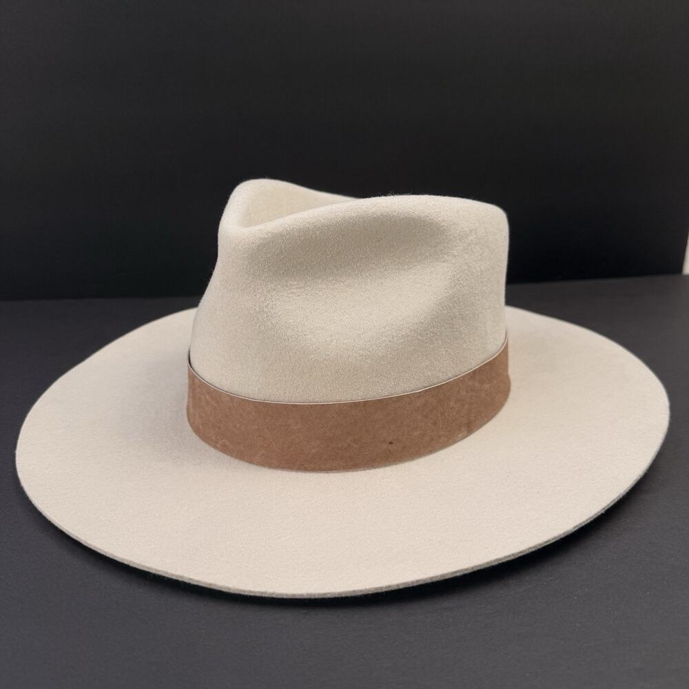 Gigi Pip Australian Wool Fedora Hat Beige Oatmeal Leather Band Size 57 M
